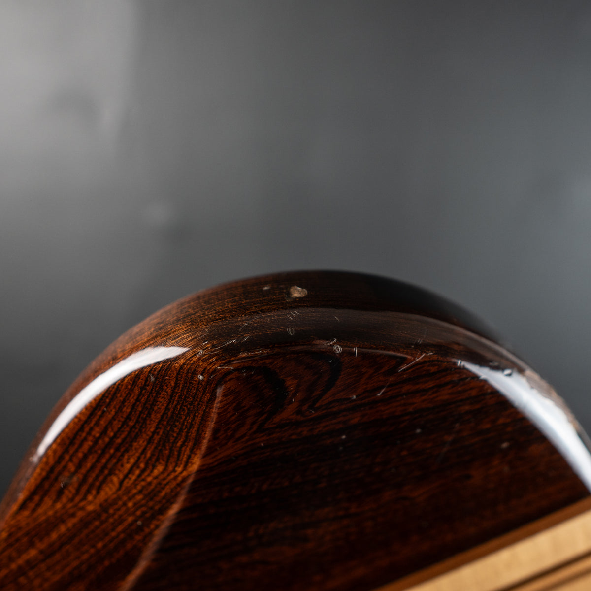Aria Pro II SB-700 Walnut  [PREOWNED]