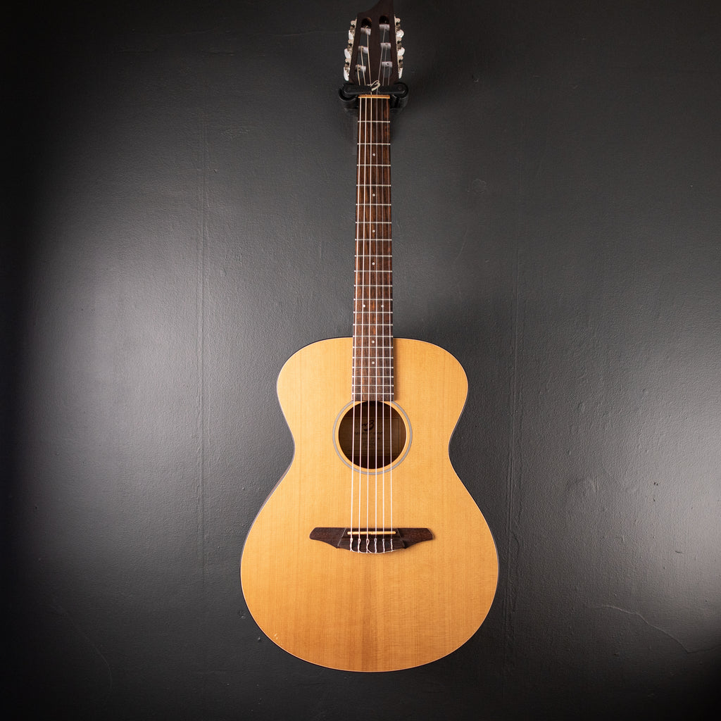 Breedlove Passport [PREOWNED]