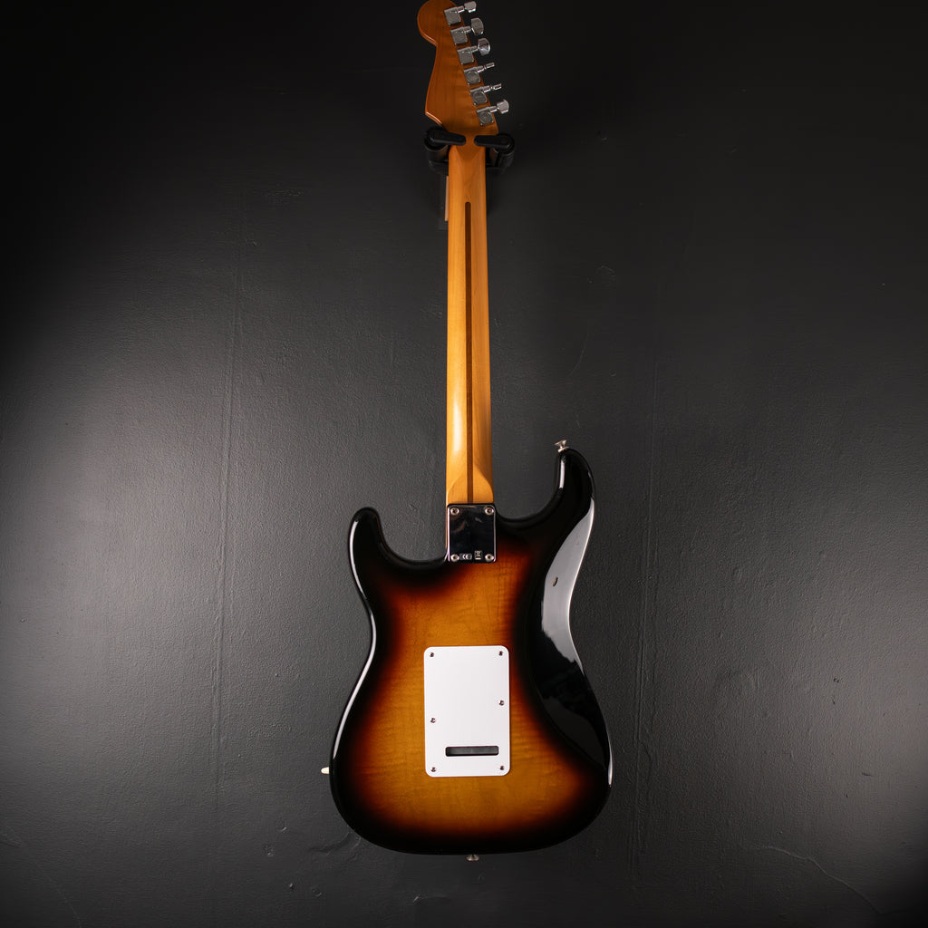 Fender Stratocaster DLX Roadhouse Sunburst 2008[PREOWNED]