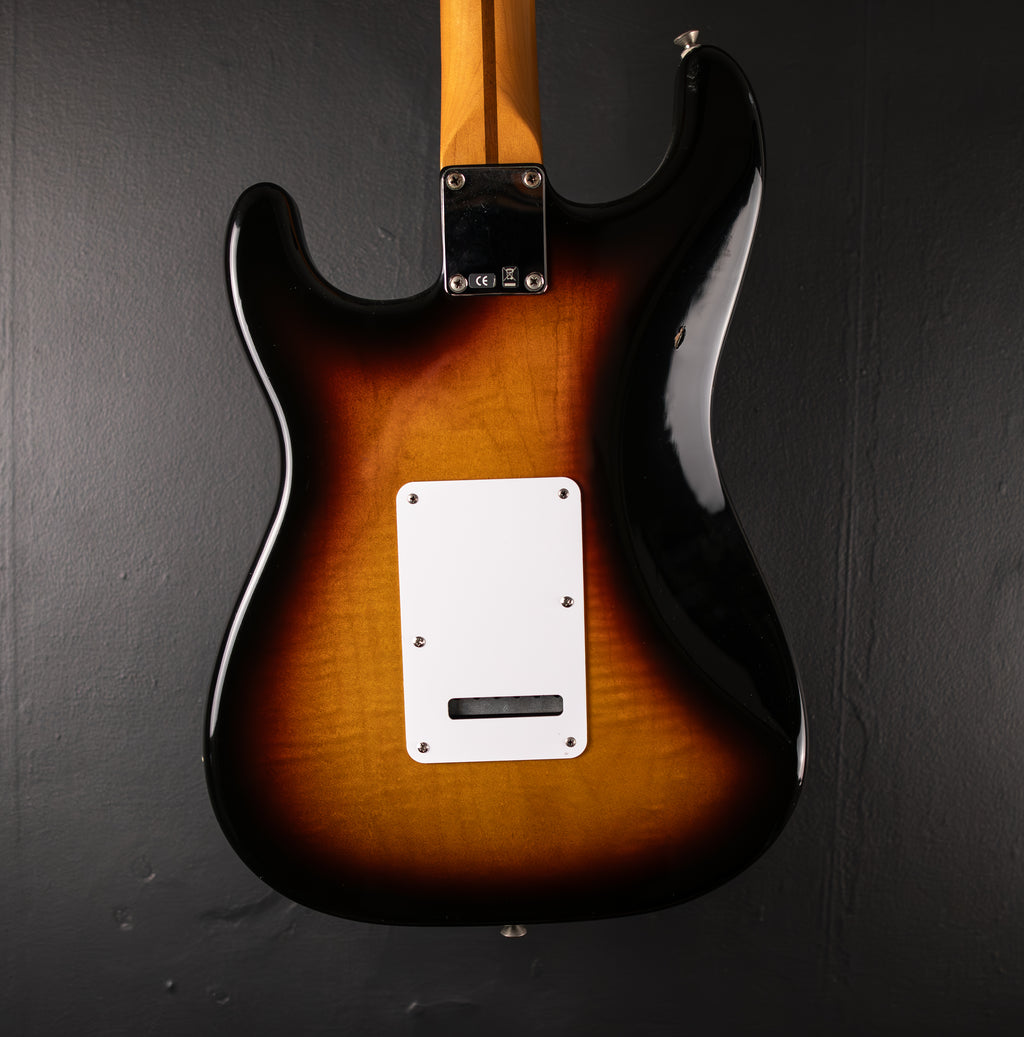 Fender Stratocaster DLX Roadhouse Sunburst 2008[PREOWNED]